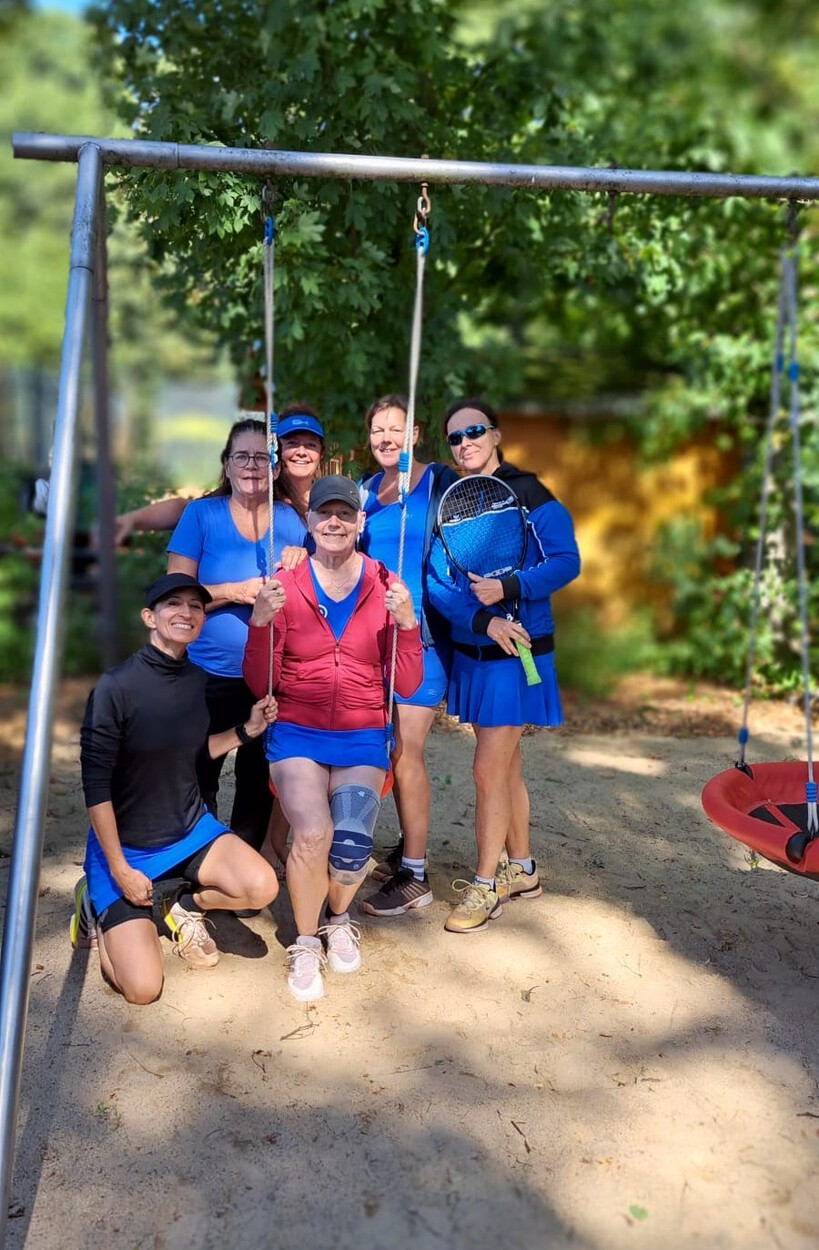 Damen 50 II -Aufstieg in die Bezirksliga.